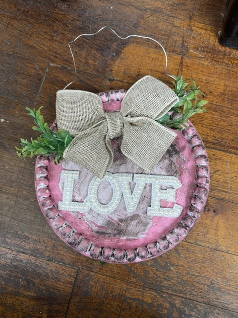 Distressed pearl love