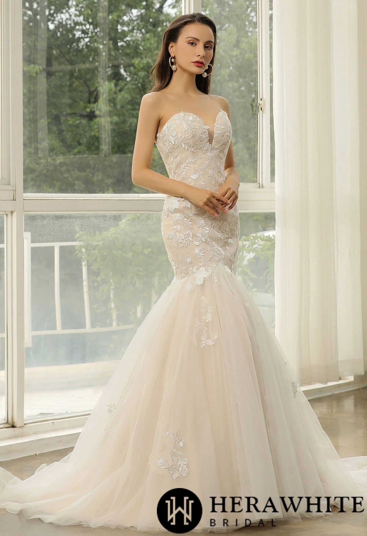 Sweetheart Lace Tulle Mermaid Wedding Gown