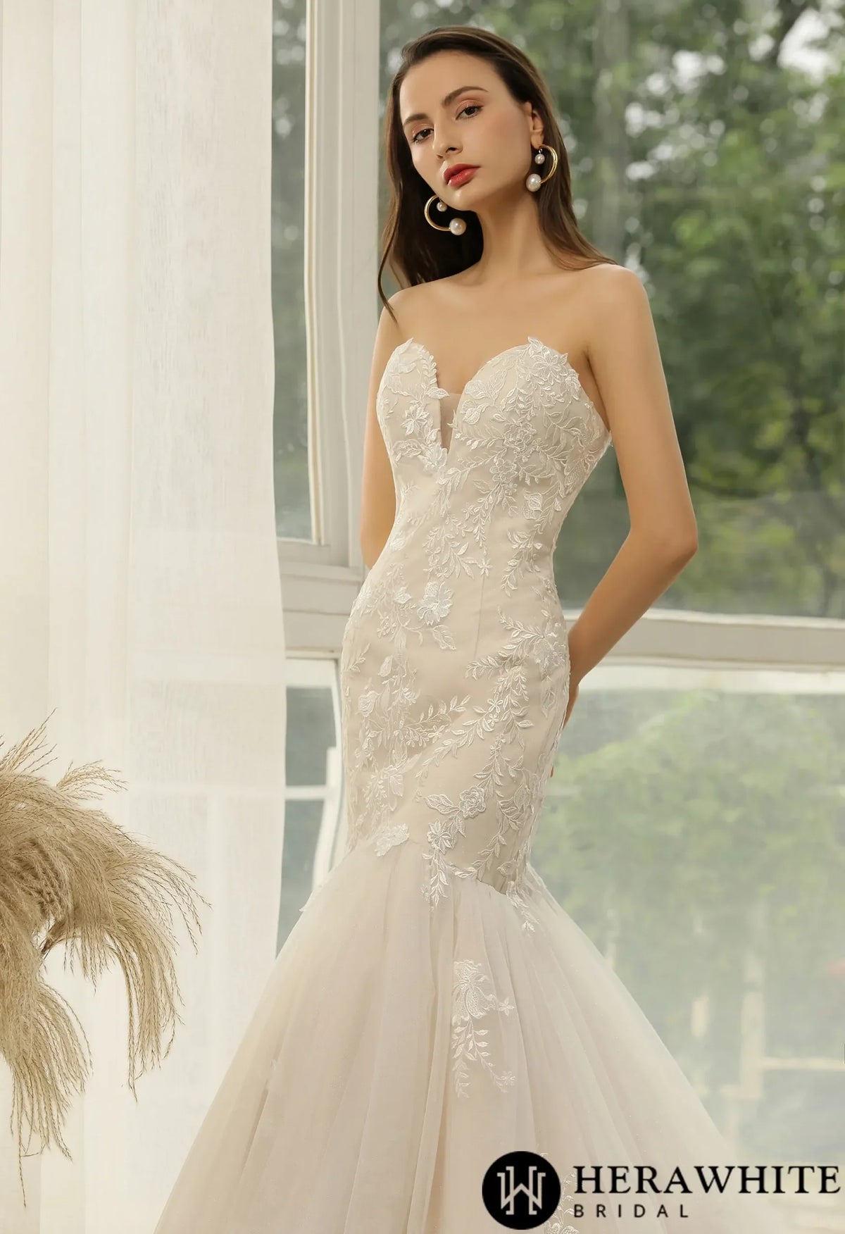 Sweetheart Lace Tulle Mermaid Wedding Gown