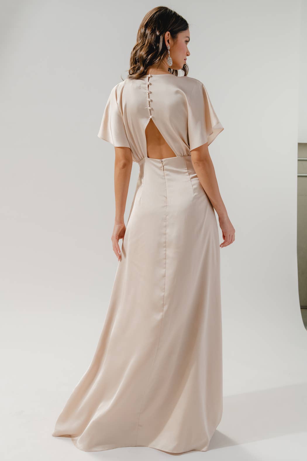 Flutter Sleeve Satin