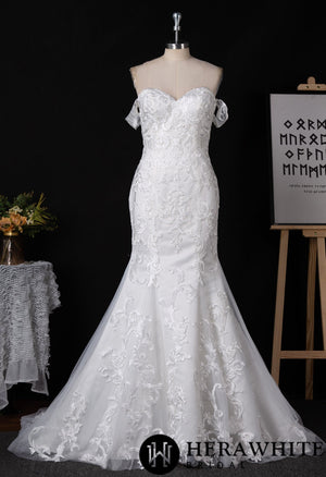 Sweetheart Lace Mermaid Wedding Dress With Off-the-Shoulder Straps