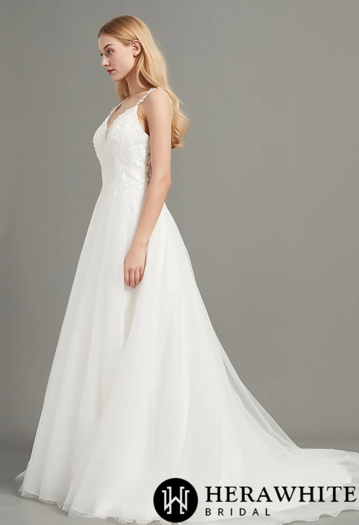 Sweetheart Bridal Wedding Gown With Low Back