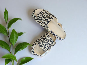 Leopard  Slides