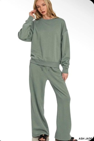 Fleece Pullover & Sweatpants Set